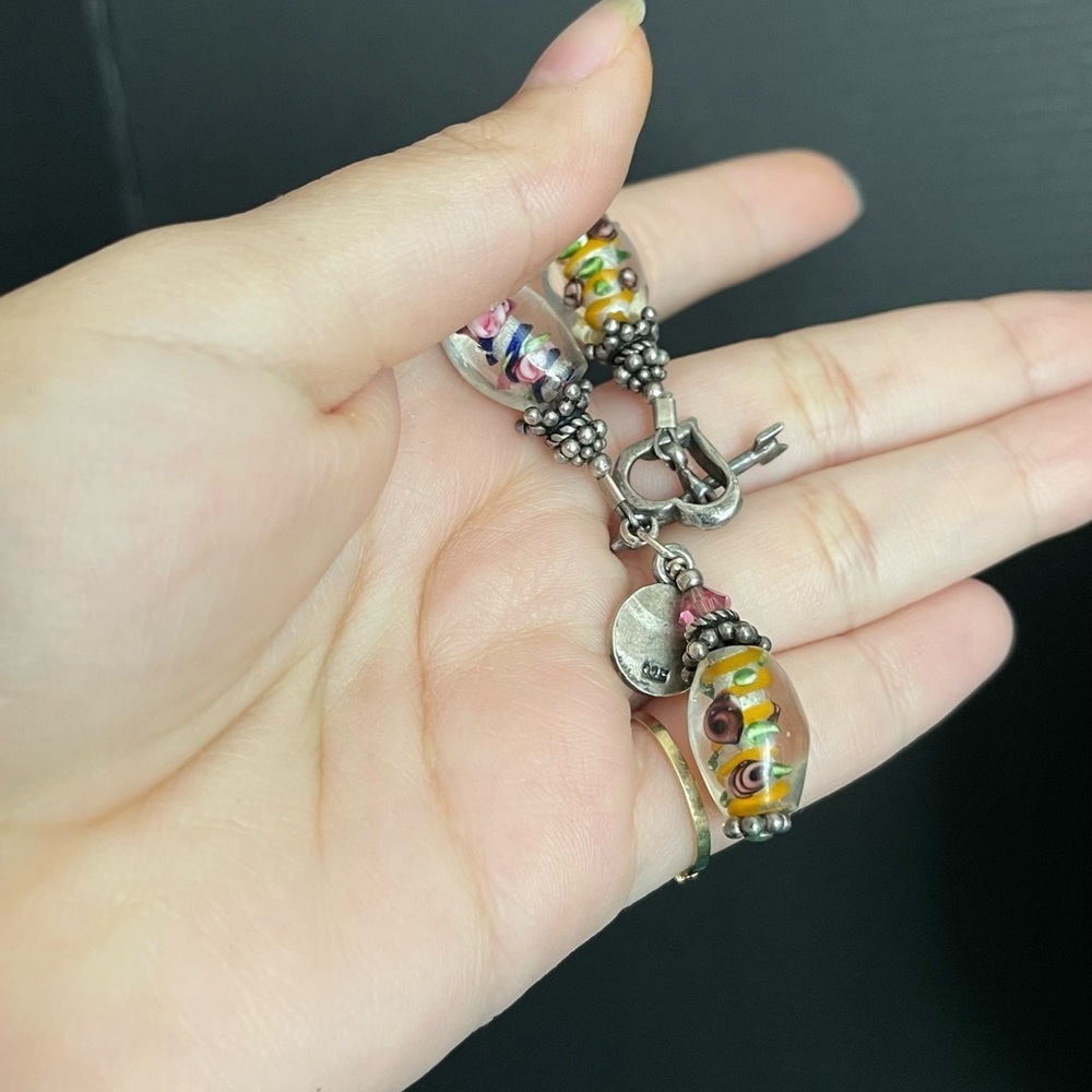 Sterling silver glass bead circular bracelet - Picture 5 of 7